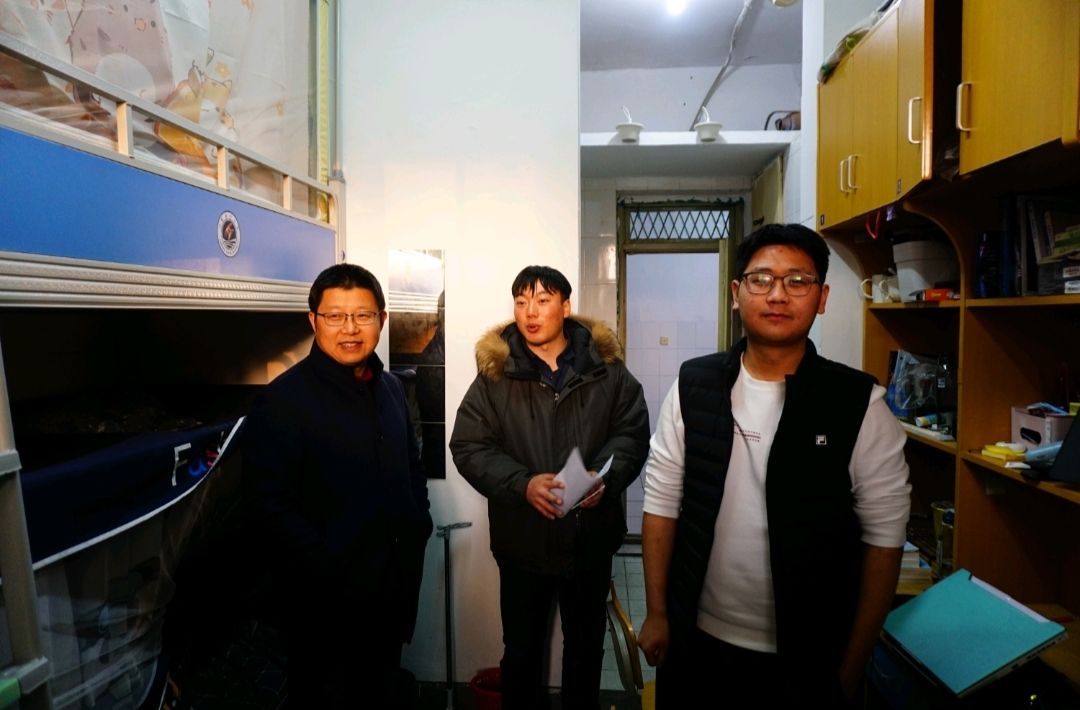 图示, 示意图
中度可信度描述已自动生成:ver1